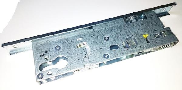 Rohrrahmenschloss WILKA 1438 PZ92 Dorn 30,35,40,45/ 20 und 24mm Flachstulp